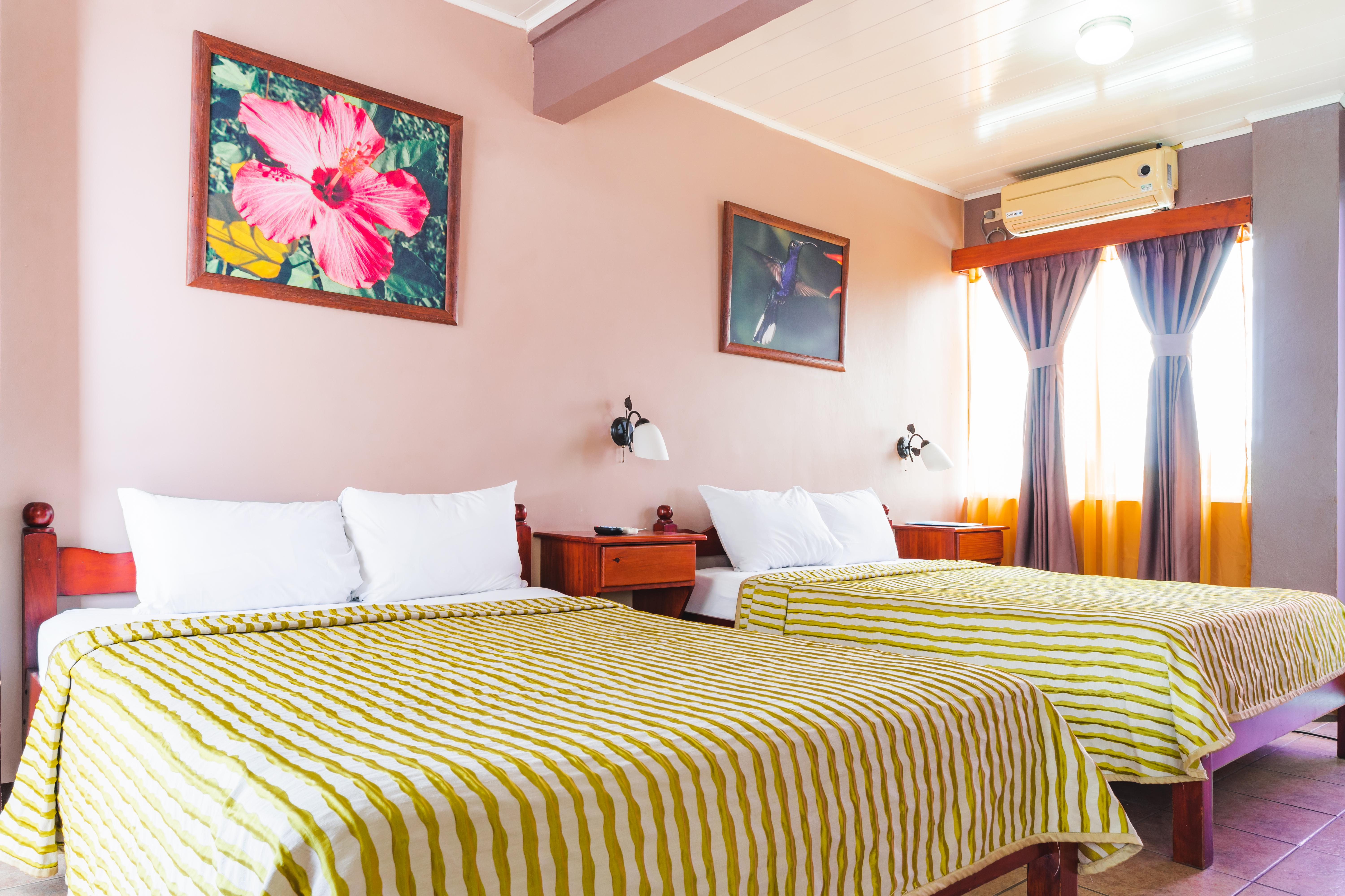 Hotel Las Colinas Ла Фортуна Экстерьер фото